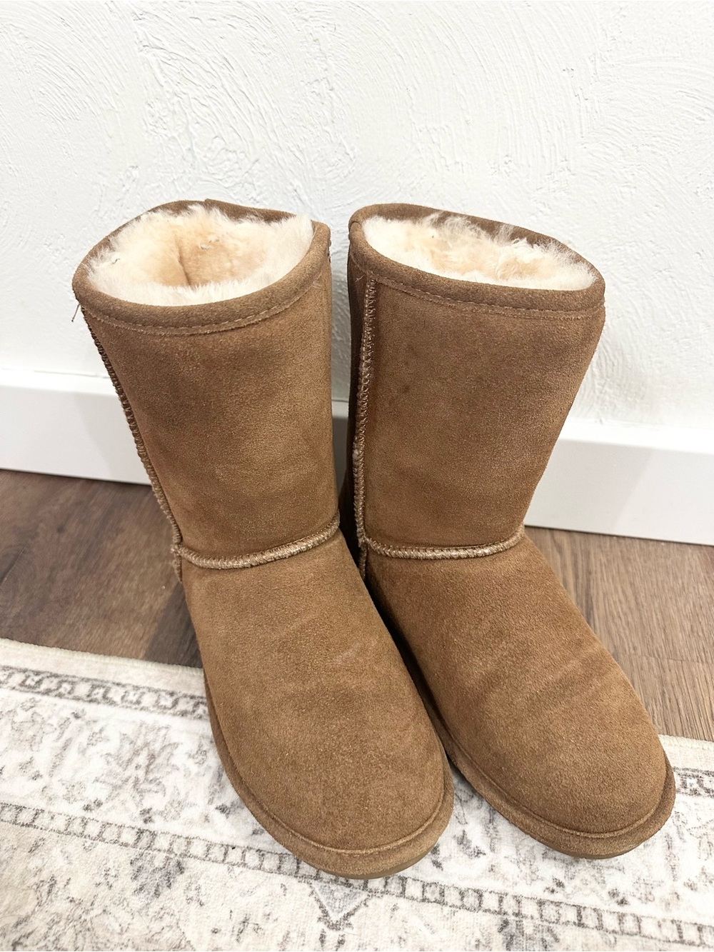 BearPaw Women's Chestnut Suede Shearling-Lined Winter Boots